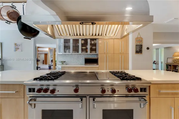 $3,295,000 | 13300 Southwest 69th Avenue, Pinecrest, FL 33156