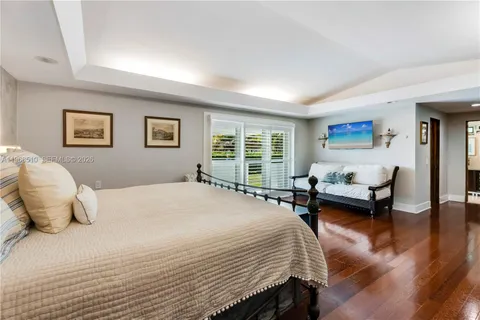 $3,295,000 | 13300 Southwest 69th Avenue, Pinecrest, FL 33156