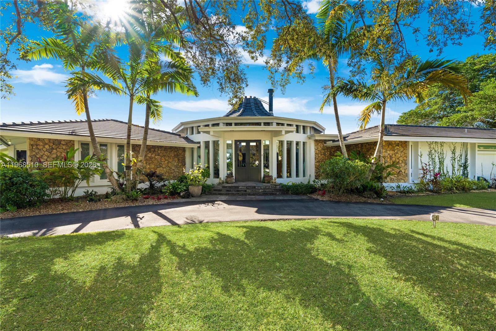 13300 Southwest 69th Avenue Pinecrest, FL 33156 - Photo 2 of 43