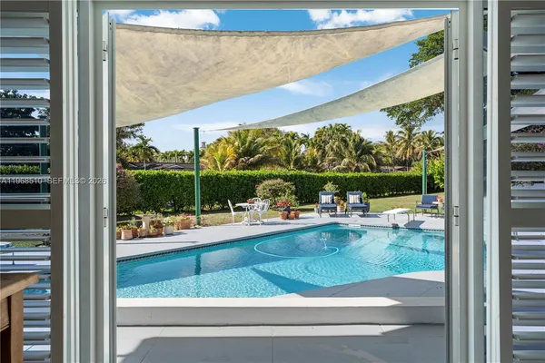 $3,295,000 | 13300 Southwest 69th Avenue, Pinecrest, FL 33156