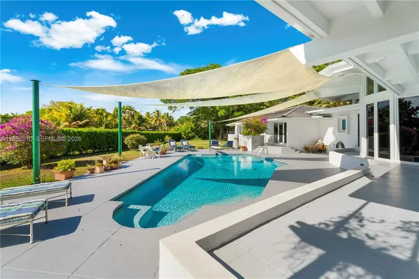 $3,295,000 | 13300 Southwest 69th Avenue, Pinecrest, FL 33156