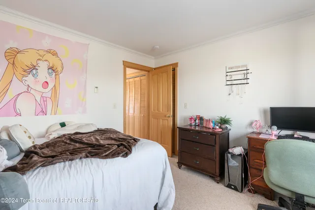 $2,327,500 | 34 Table Top Drive, Dubois, WY 82513