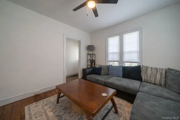 $2,500 | 93 West Street, Warwick, NY 10990