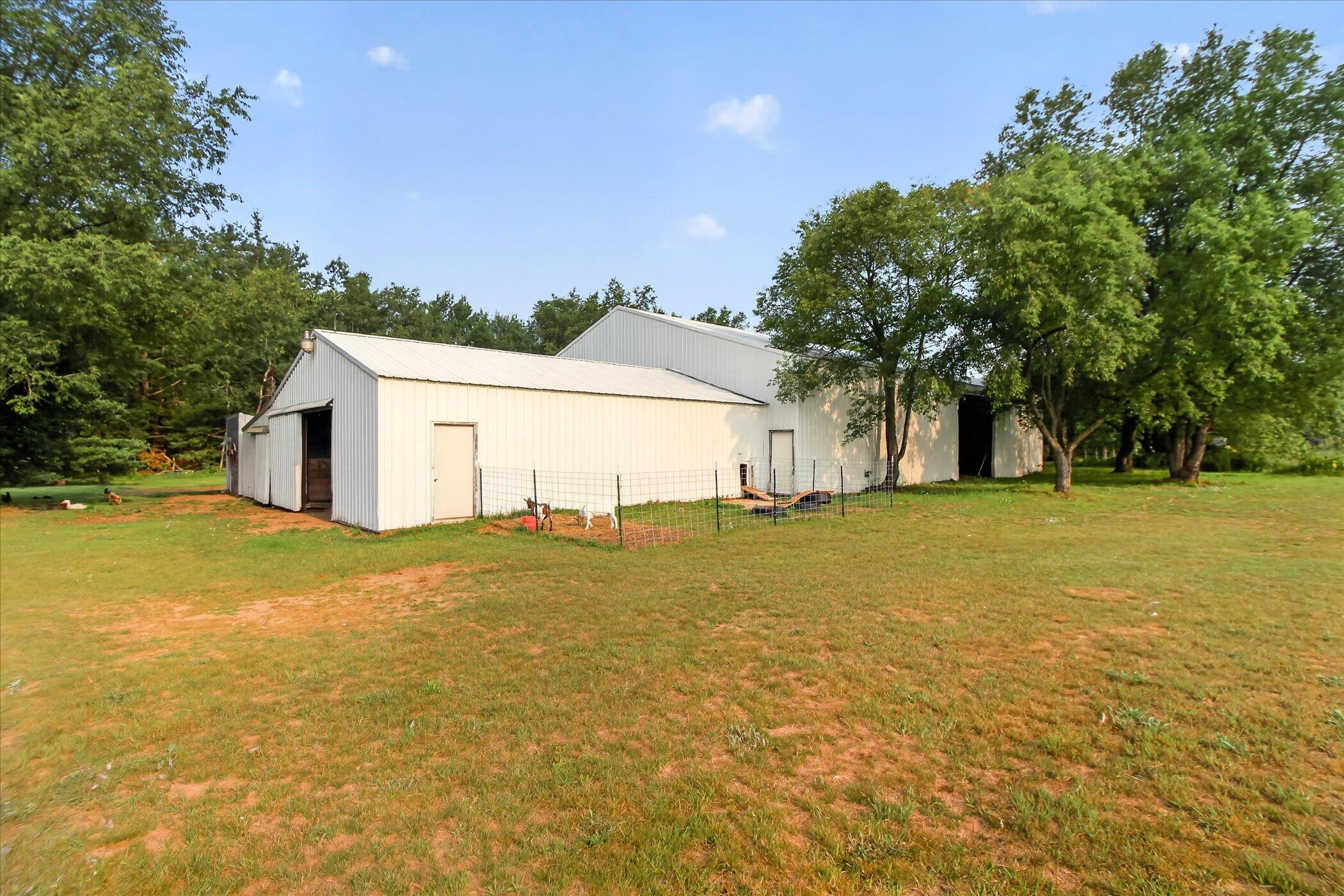 3979 East 32 Road Cadillac, MI 49601 - Photo 59 of 72 Gallery Image 59
