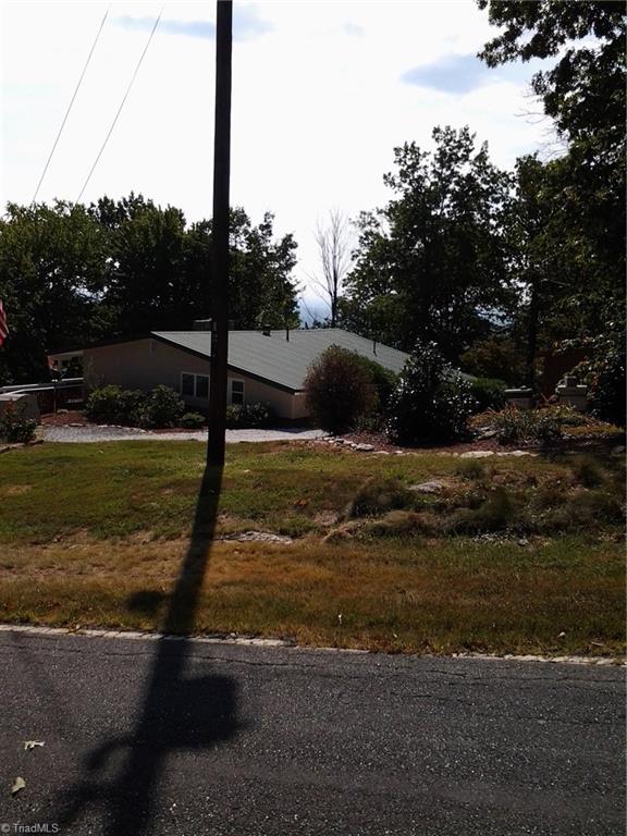 1693 Sauratown Road King, NC 27021 - Photo 2 of 18 Side view of home.