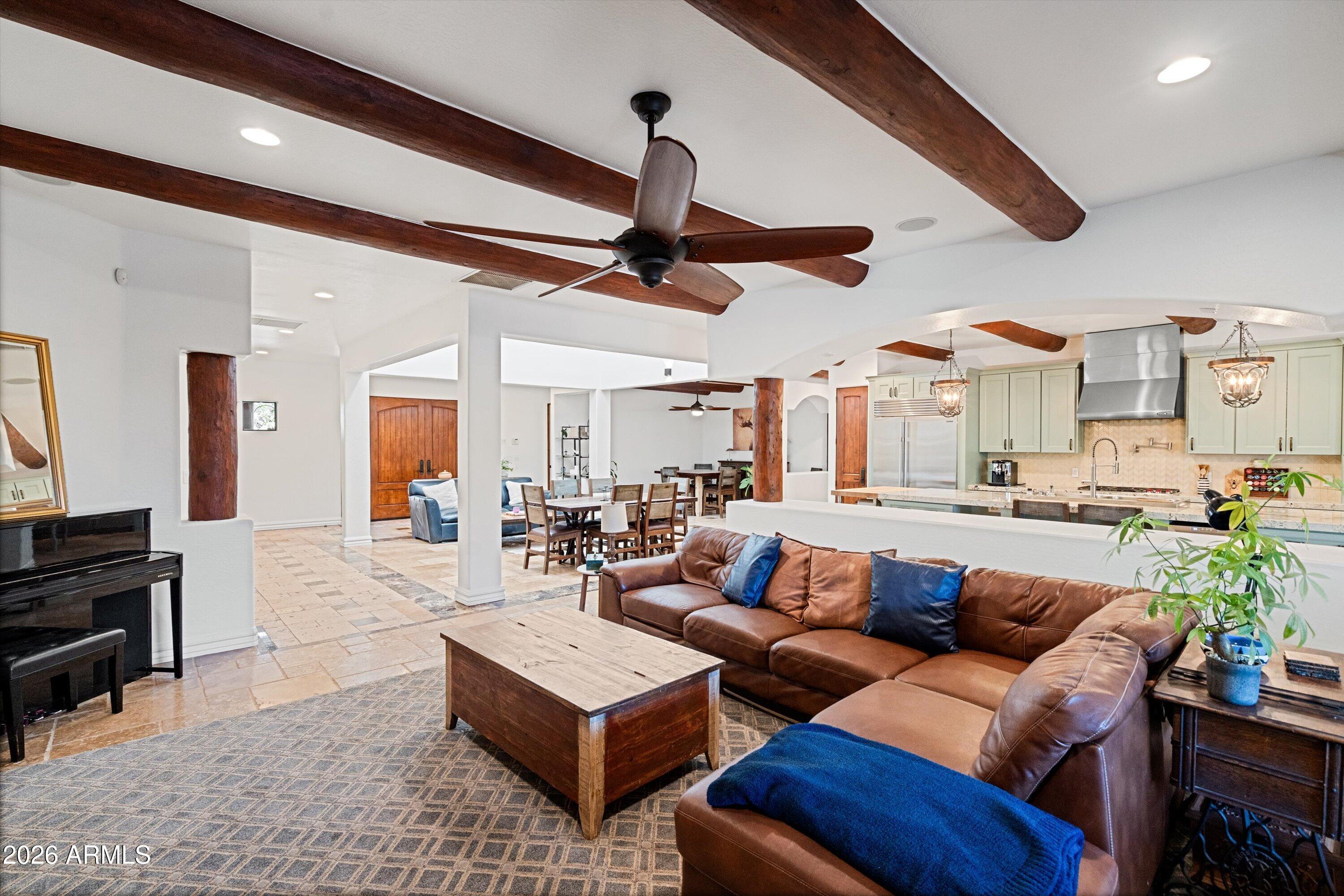 1823 West Maddock Road Phoenix, AZ 85086 - Photo 26 of 121 026-Family Room to Kitchen