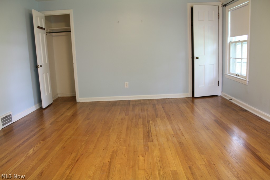 3359 Hollister Road Cleveland, OH 44118 - Photo 11 of 15