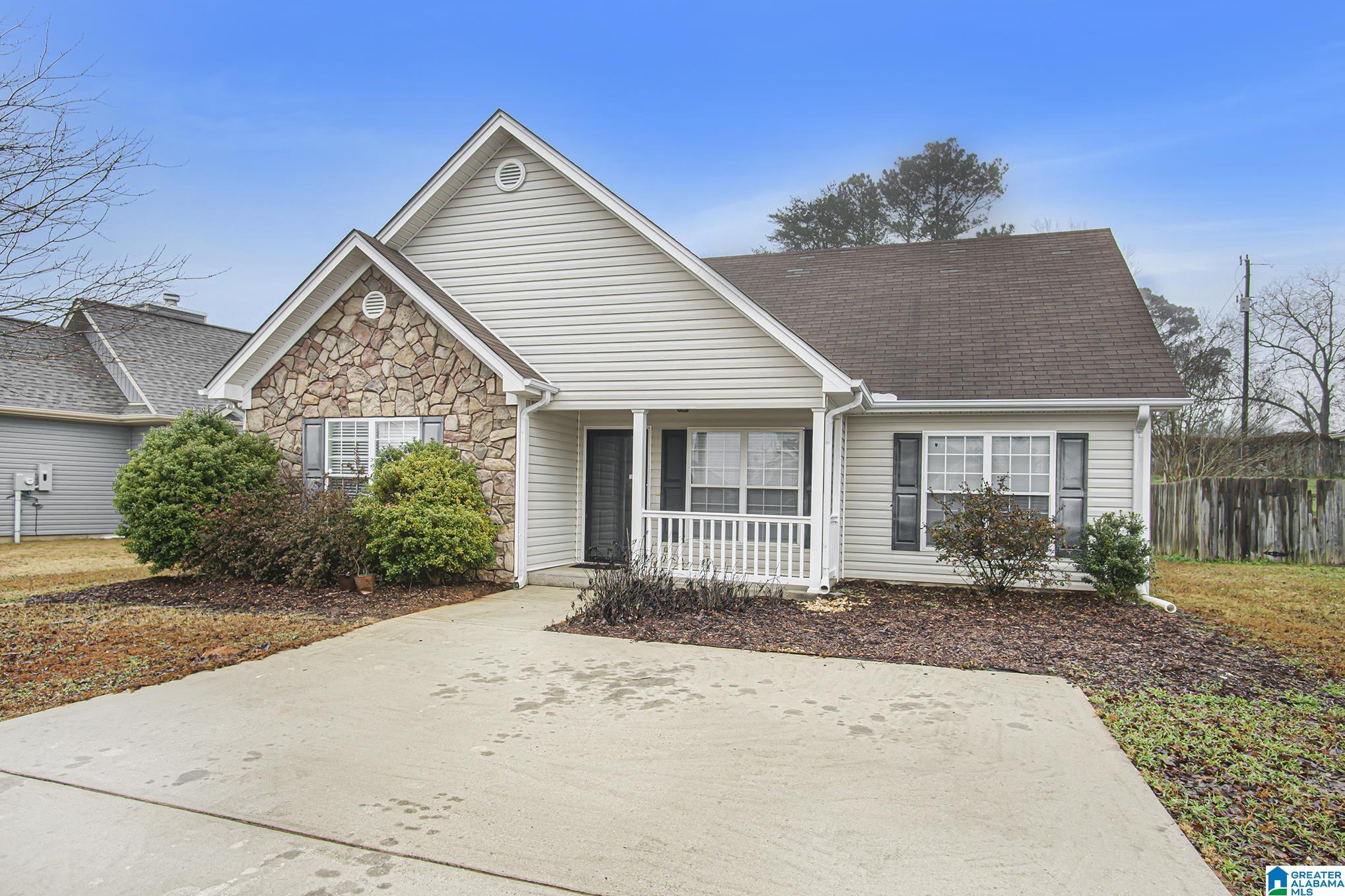 66 Sunset Lane Jemison, AL 35085 - Photo 1 of 26
