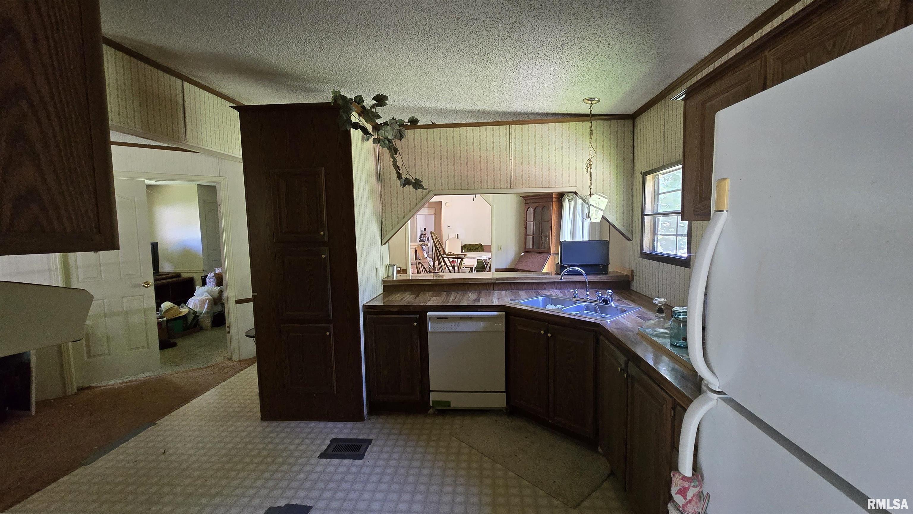 21665 Galatia Post Road Pittsburg, IL 62974 - Photo 8 of 66 Gallery Image 8
