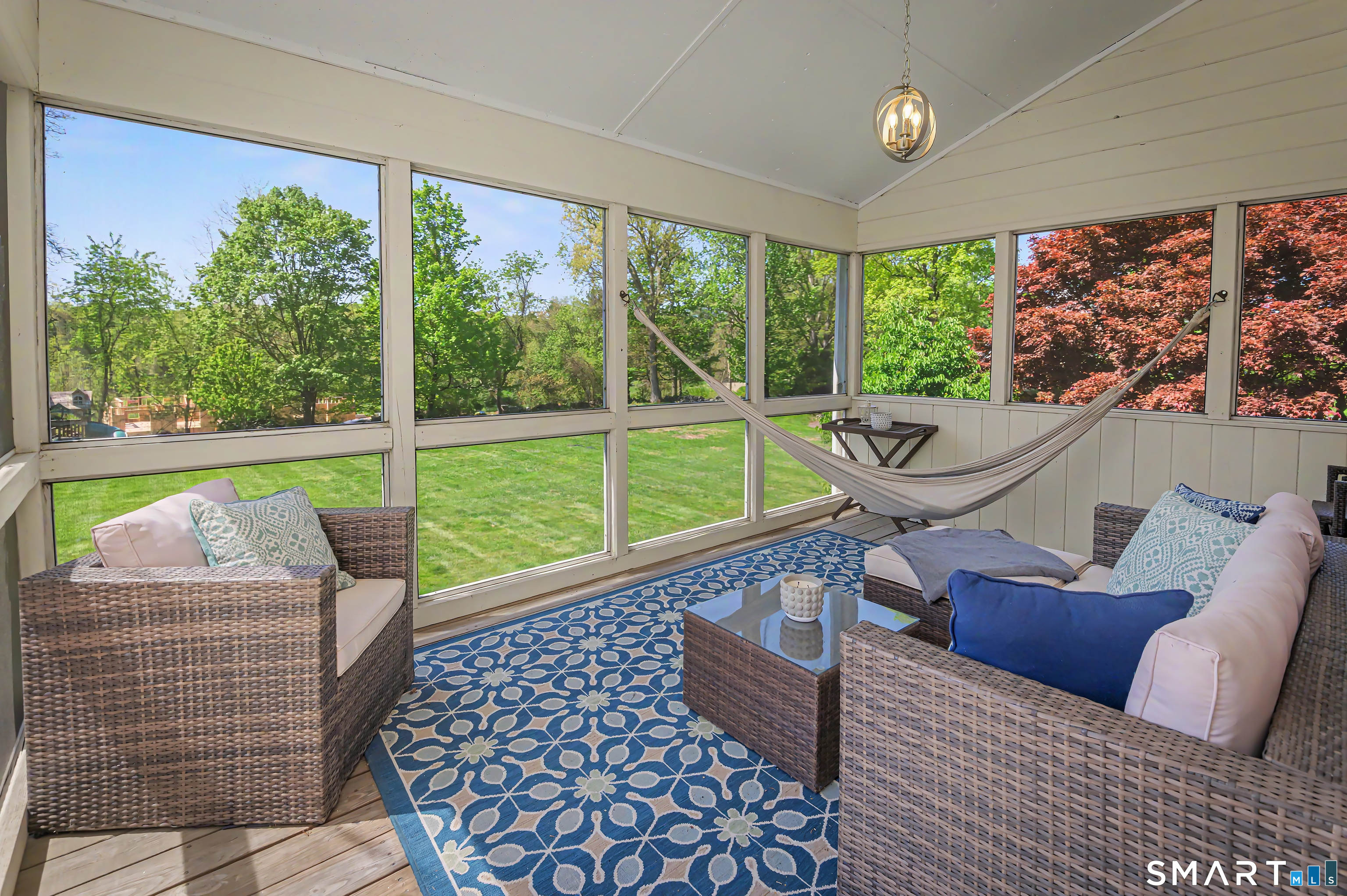 9 Schoolhouse Place Ridgefield, CT 06877 - Photo 11 of 40