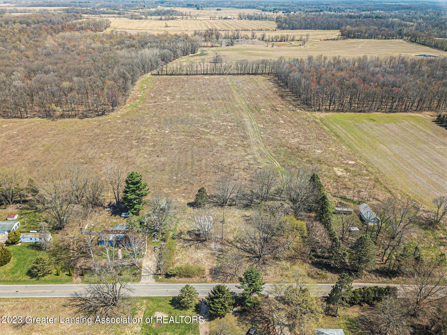 12305 Musbach Road Munith, MI 49259 - Photo 14 of 28 13