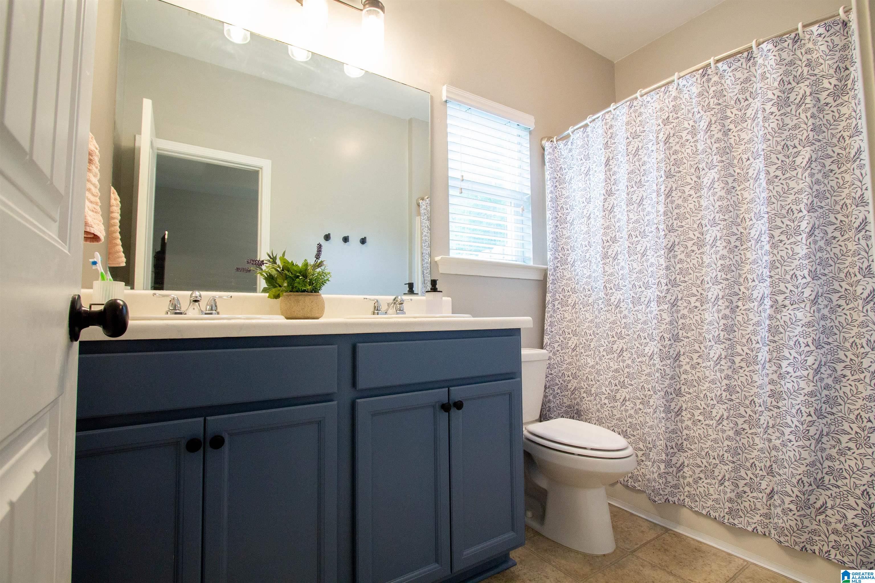 213 Hampton Drive Calera, AL 35040 - Photo 21 of 33