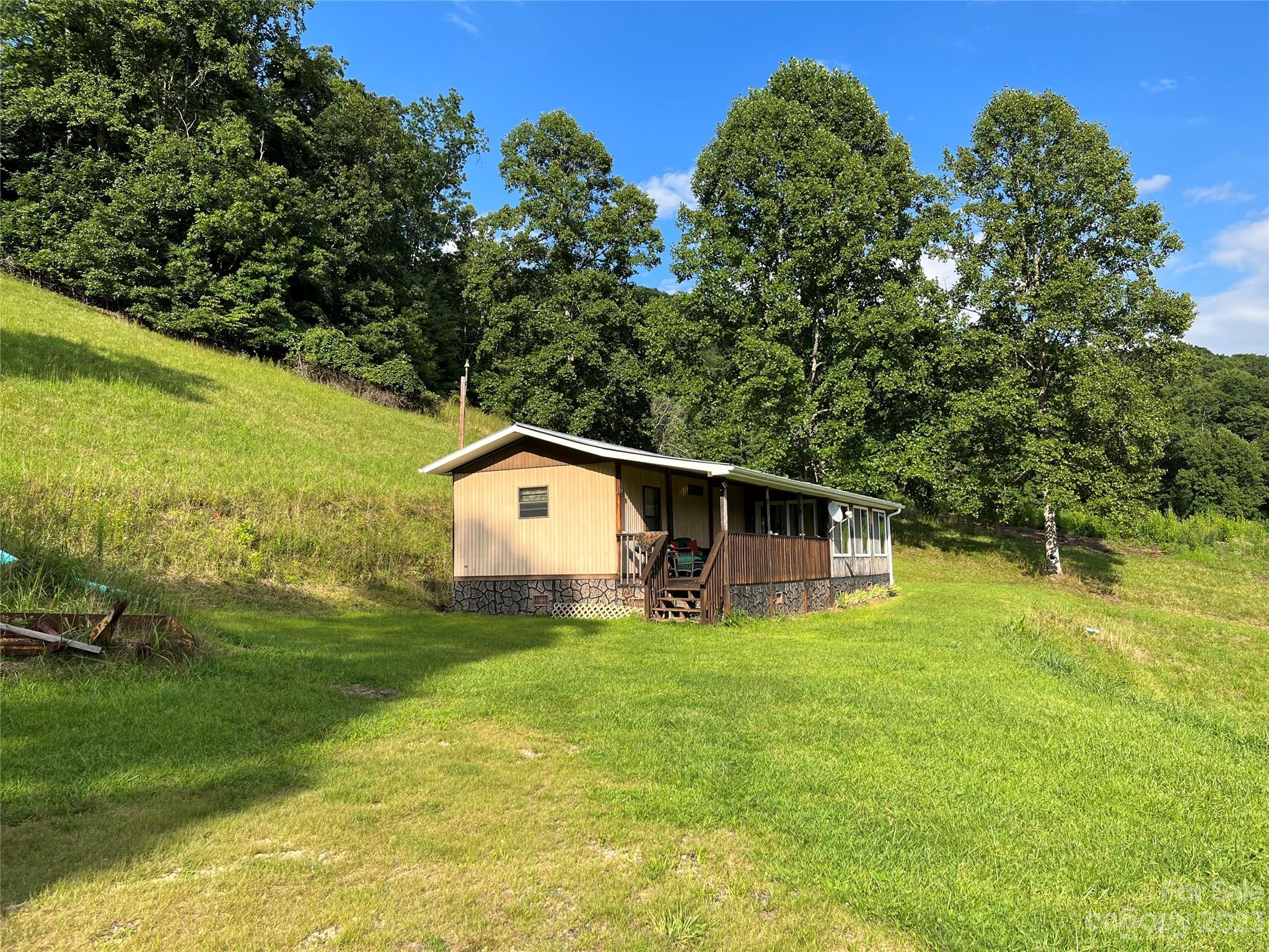 159 Cub Howell Road Bakersville, NC 28705 - Photo 1 of 1 Gallery Image 1