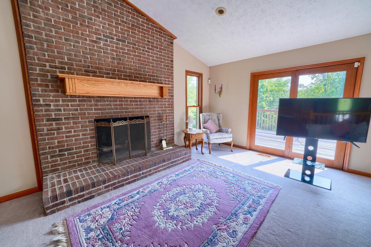 9015 Cochran Road Williamsport, OH 43164 - Photo 11 of 56 Gallery Image 11