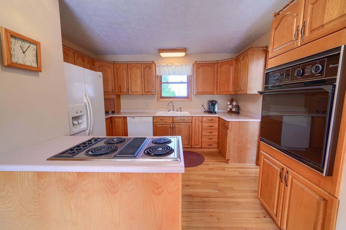 9015 Cochran Road Williamsport, OH 43164 - Photo 20 of 56 Gallery Image 20