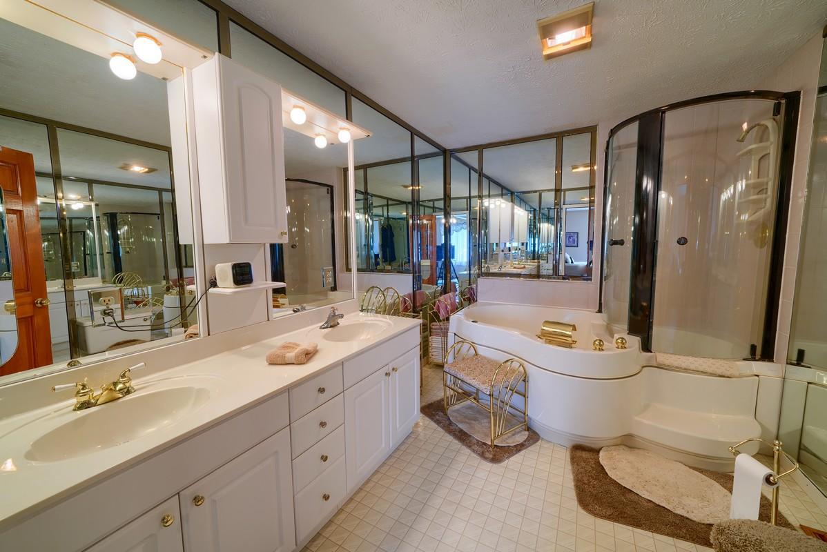 9015 Cochran Road Williamsport, OH 43164 - Photo 24 of 56 Gallery Image 24
