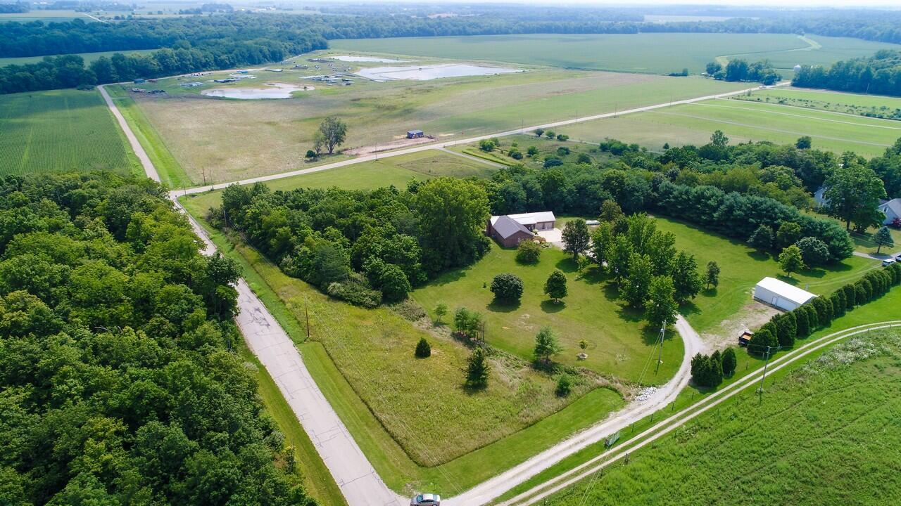 9015 Cochran Road Williamsport, OH 43164 - Photo 48 of 56 Gallery Image 48
