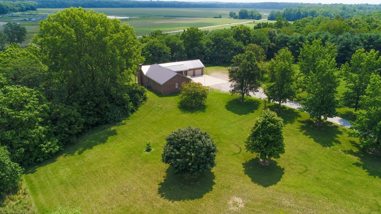 9015 Cochran Road Williamsport, OH 43164 - Photo 7 of 56 Gallery Image 7