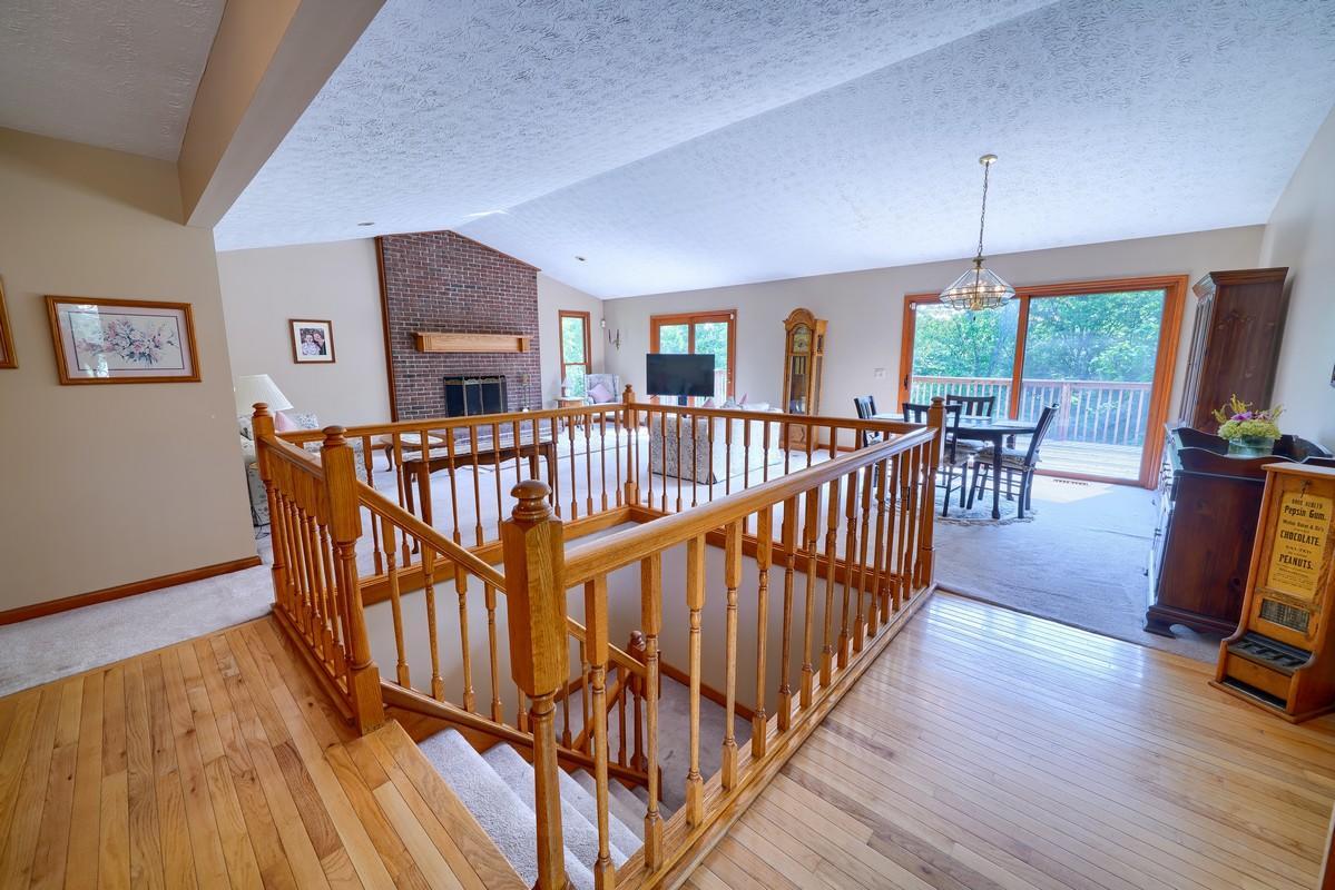 9015 Cochran Road Williamsport, OH 43164 - Photo 9 of 56 Gallery Image 9
