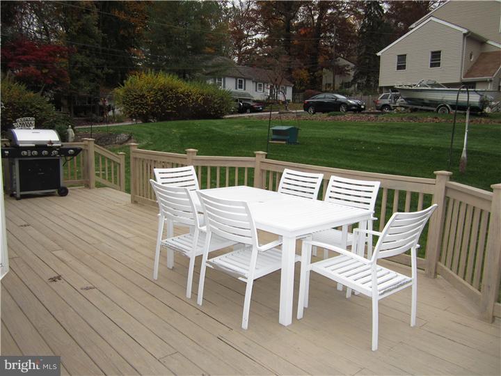 1 Walnut Road Newtown Square, PA 19073 - Photo 19 of 24 Deck