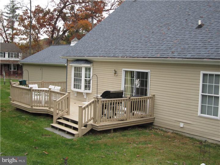 1 Walnut Road Newtown Square, PA 19073 - Photo 20 of 24 Exterior Back