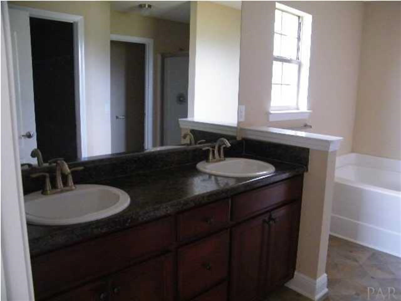 4502 Fiske Street Pace, FL 32571 - Photo 7 of 10