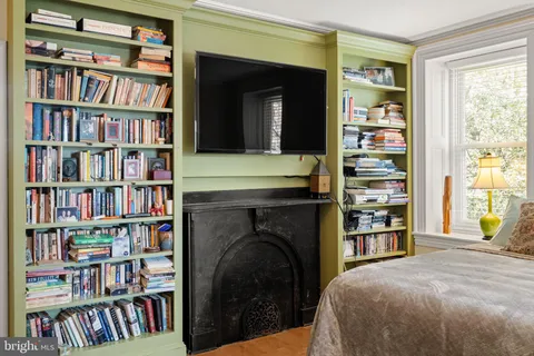 $799,900 | 3534 Ainslie Street, Philadelphia, PA 19129