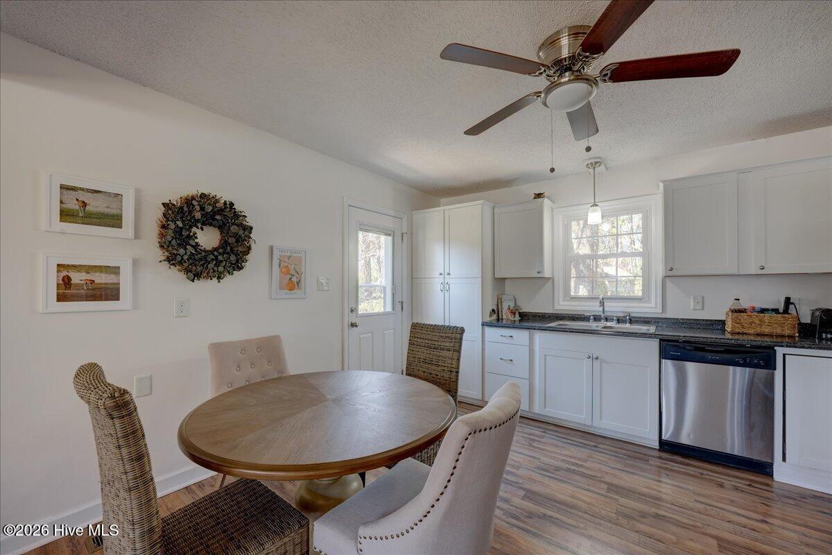 107 Pine Dale Road Havelock, NC 28532 - Photo 13 of 39 22-107_Pine Dale-9