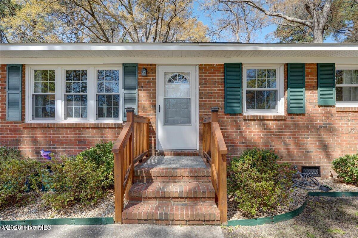 107 Pine Dale Road Havelock, NC 28532 - Photo 2 of 39 01-107_Pine Dale-25