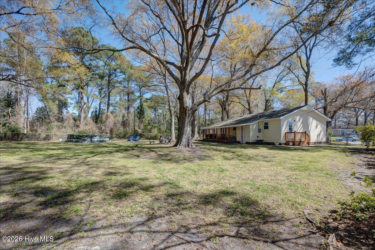 107 Pine Dale Road Havelock, NC 28532 - Photo 5 of 39 09-107_Pine Dale-33