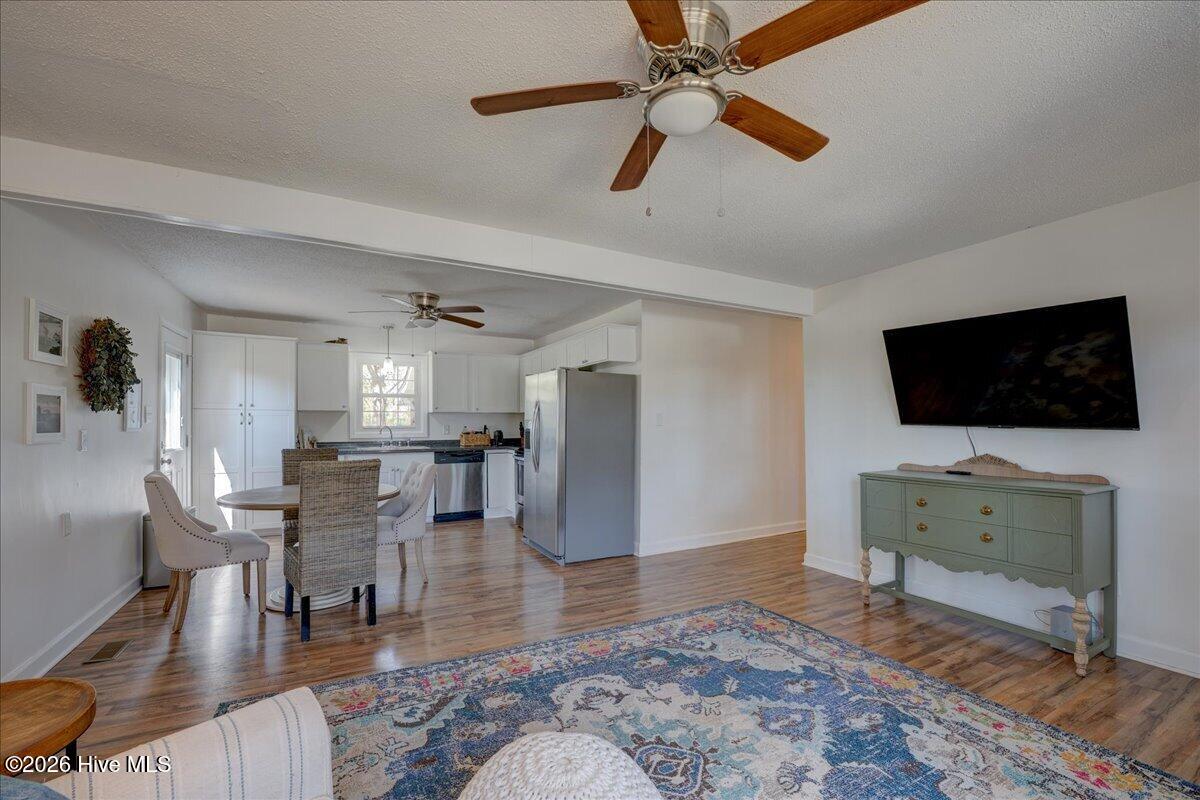 107 Pine Dale Road Havelock, NC 28532 - Photo 8 of 39 16-107_Pine Dale-3