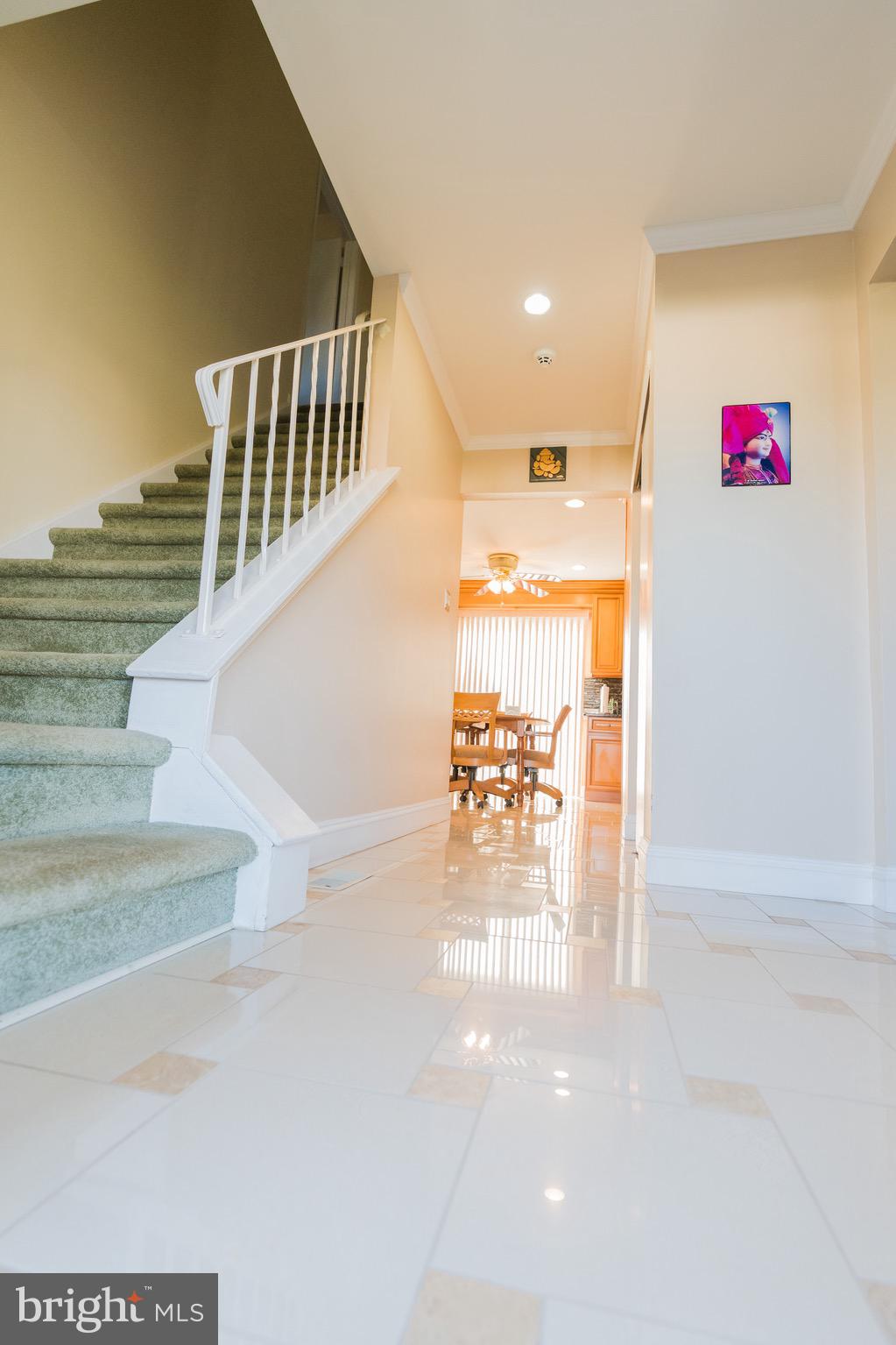 2 Danbridge Drive Horsham, PA 19044 - Photo 42 of 71 a view of entryway and hall