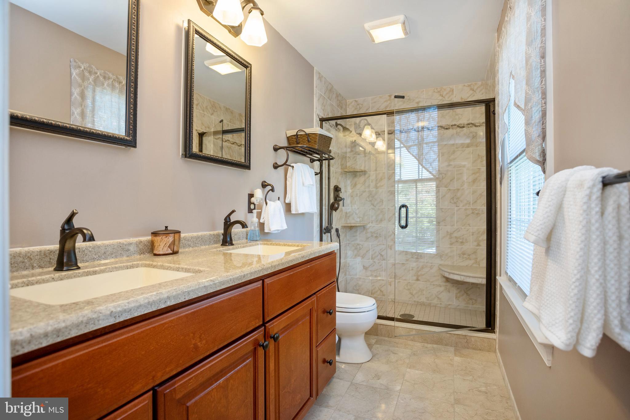 1498 Meadowbrook Lane West Chester, PA 19380 - Photo 22 of 44 Primary bath