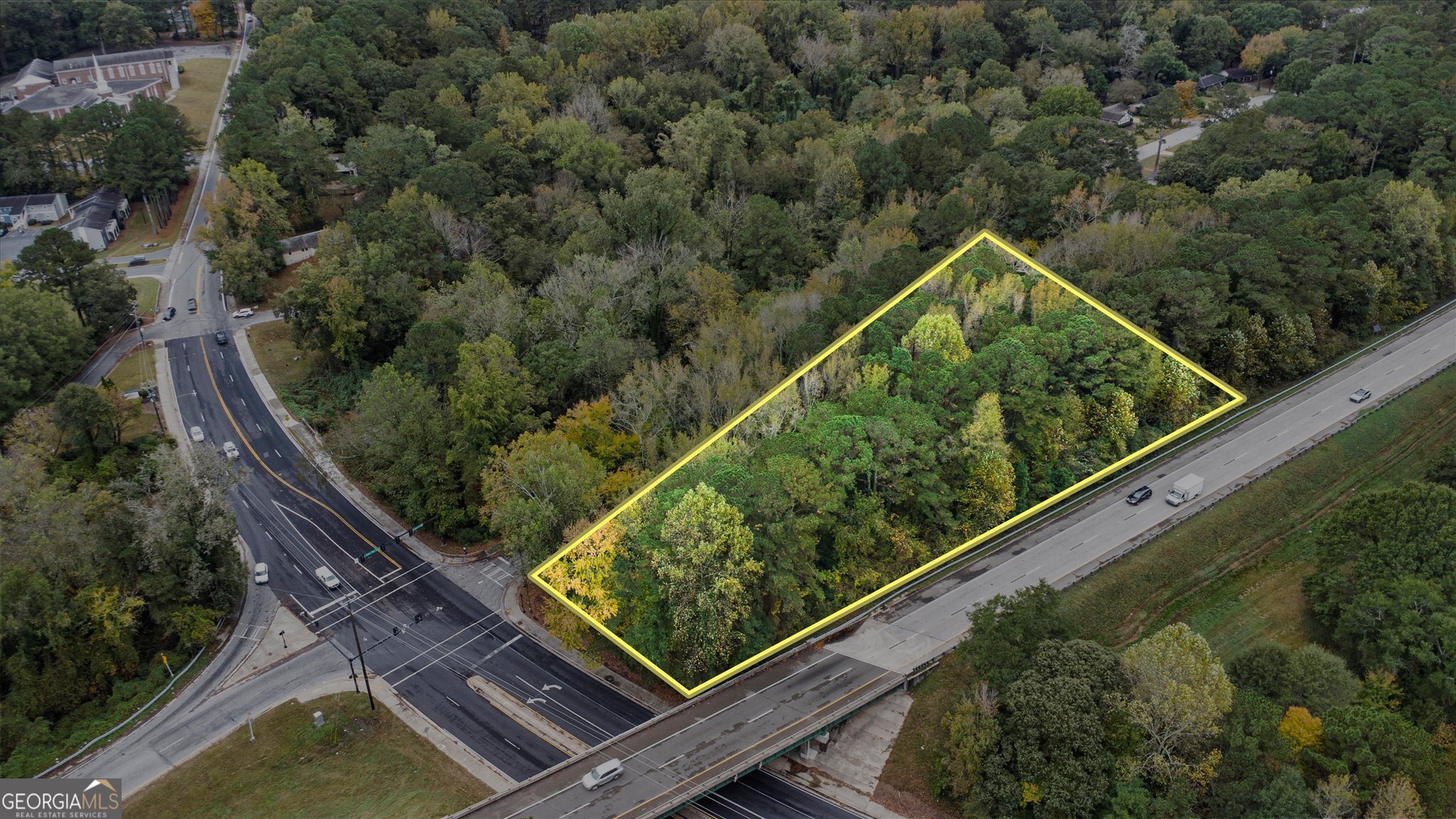 2974 Concord Drive Decatur, GA 30033 - Photo 11 of 18 a view of a balcony with skyline