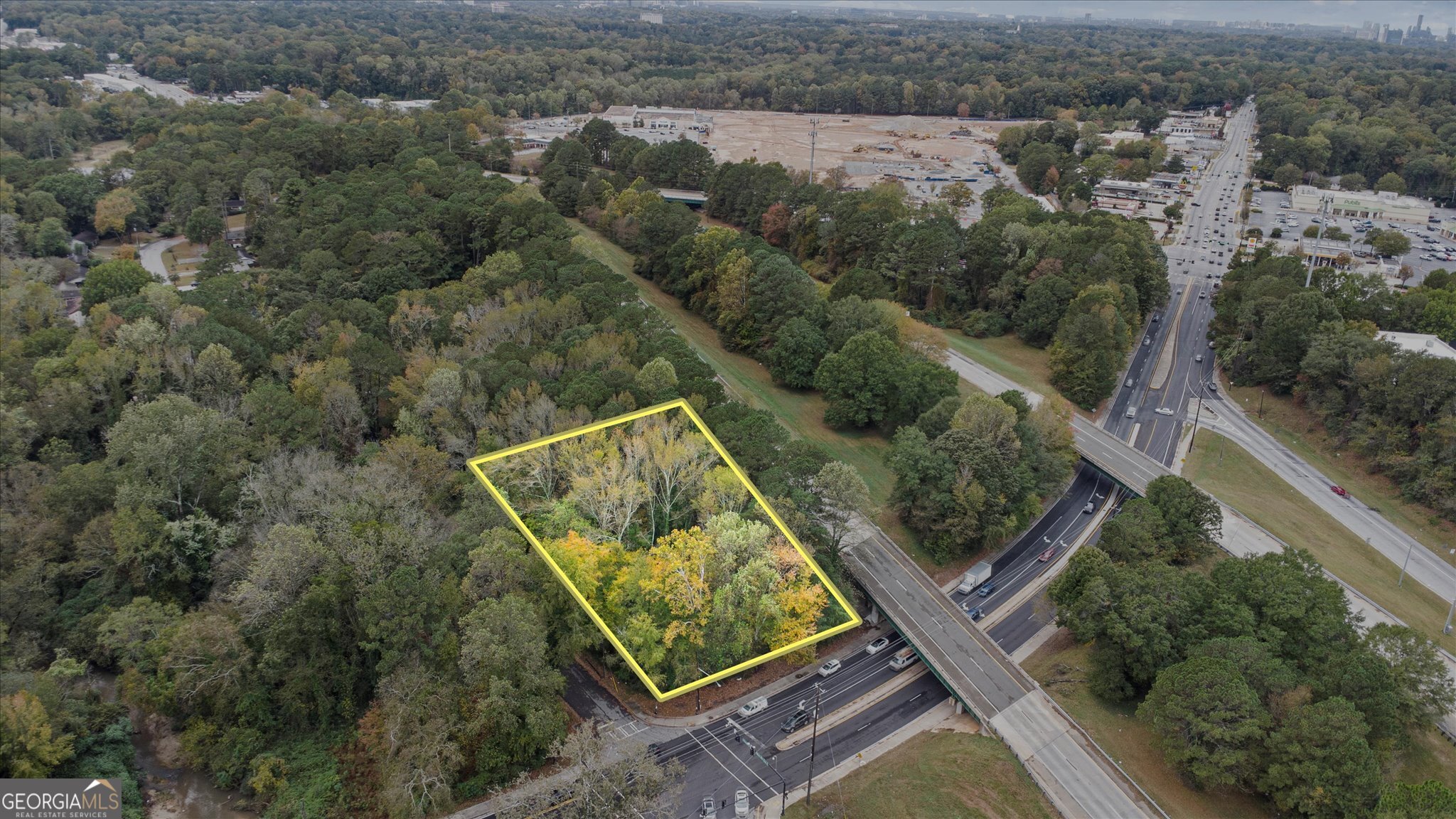2974 Concord Drive Decatur, GA 30033 - Photo 13 of 18 an aerial view of a forest with houses