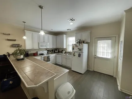 $179,000 | 2405 Brightside Drive, Unit 7, Baton Rouge, LA 70820