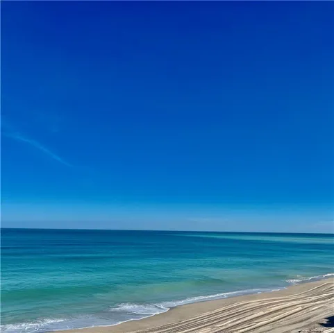 $10,000 | 226 Indian River Drive, Vero Beach, FL 32963