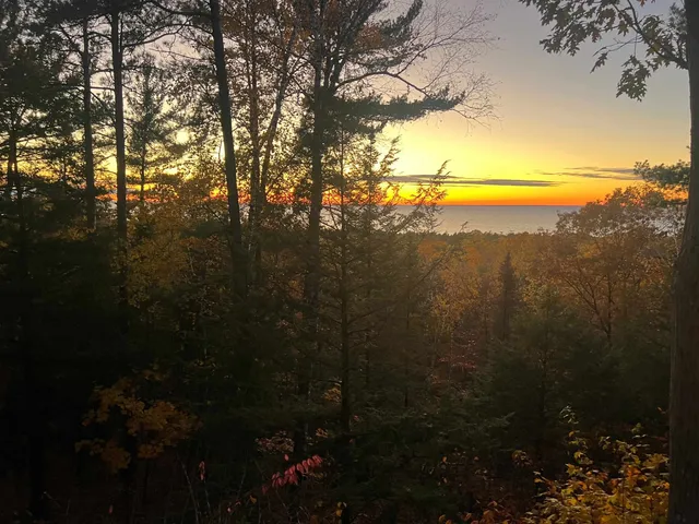 $749,900 | 5997 Bluff Ledge Road, Sturgeon Bay, WI 54235