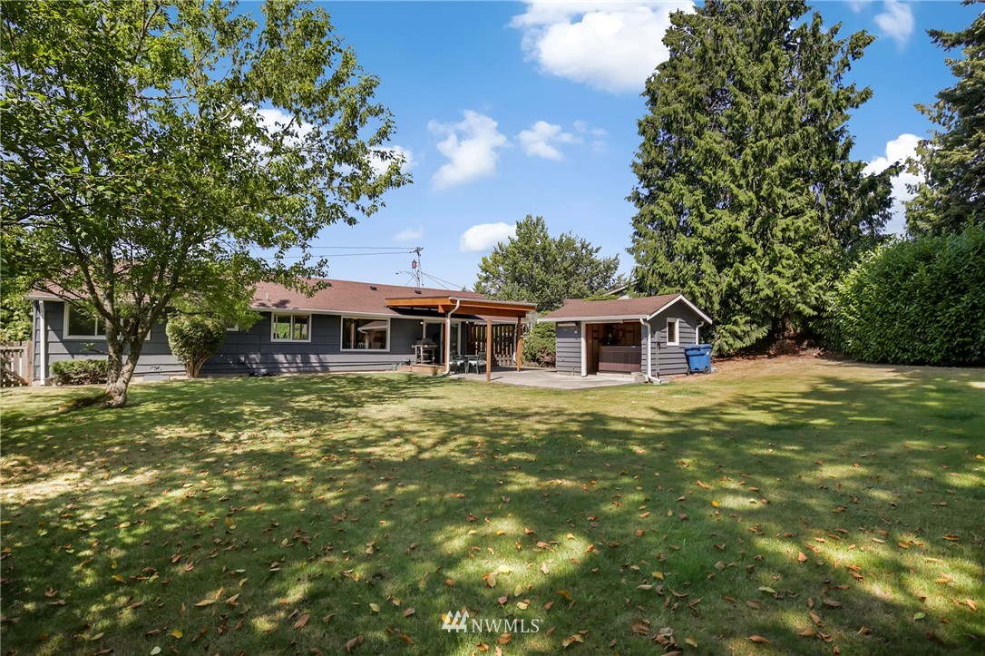2113 South 249th Place Kent, WA 98032 - Photo 24 of 25