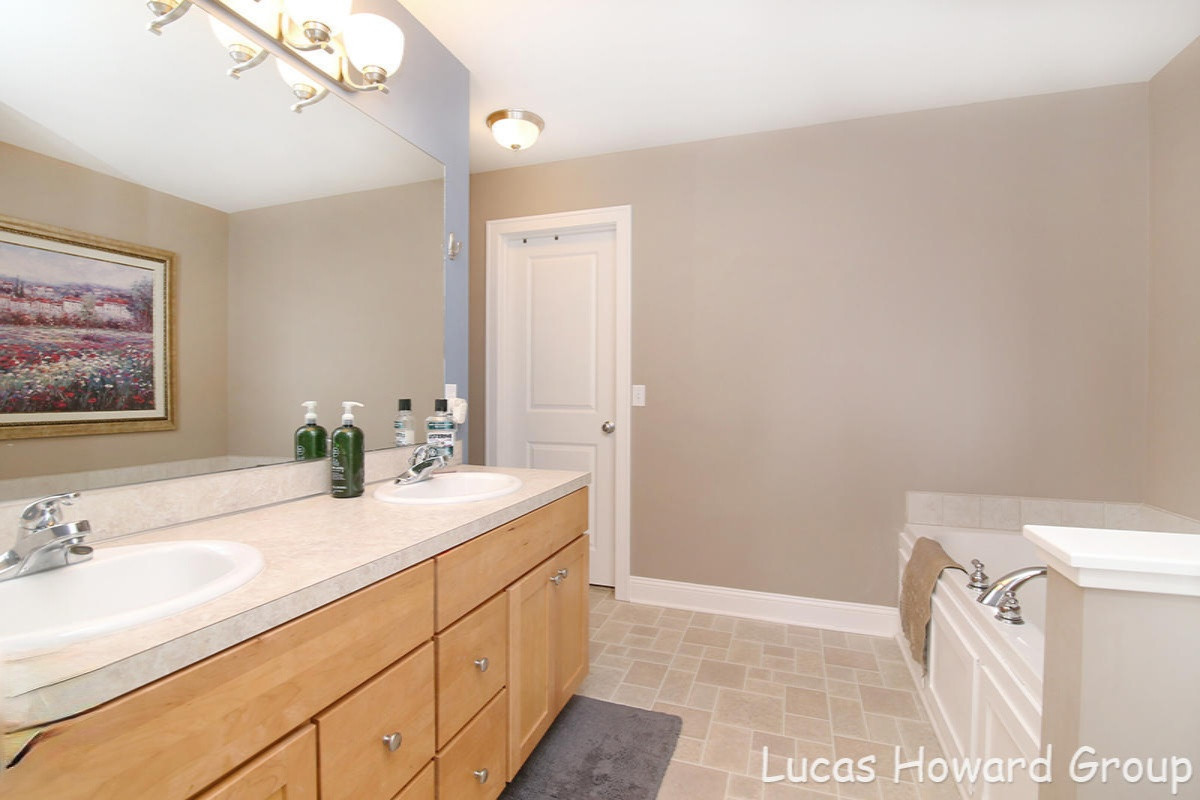 4986 Clear Ridge Drive Ada, MI 49301 - Photo 9 of 14 IMG_1897