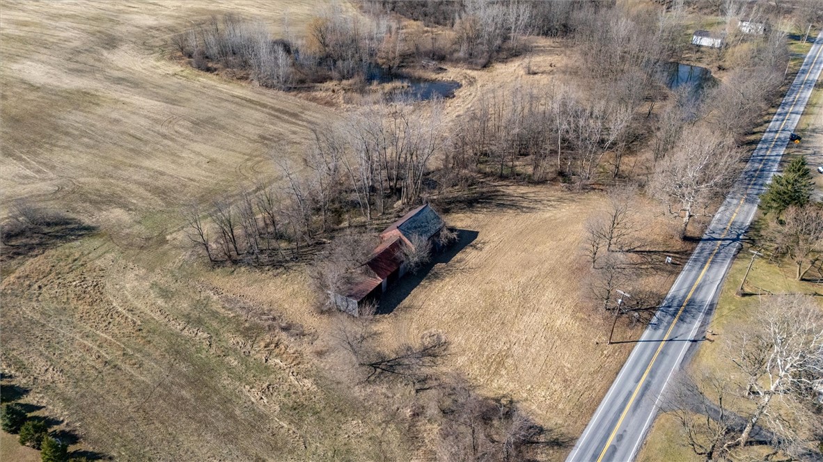 4-28 Lester Road Phelps, NY 14532 - Photo 3 of 31