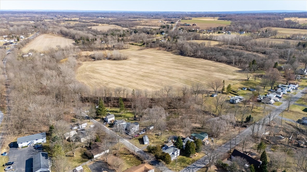 4-28 Lester Road Phelps, NY 14532 - Photo 5 of 31