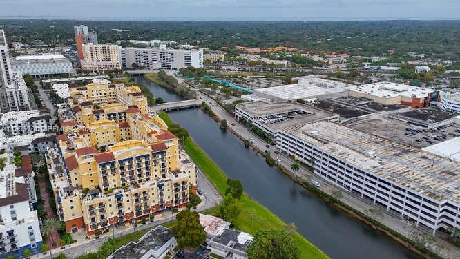 8395 Southwest 73rd Avenue, Unit 104 Miami, FL 33143 - Photo 35 of 35 a city view