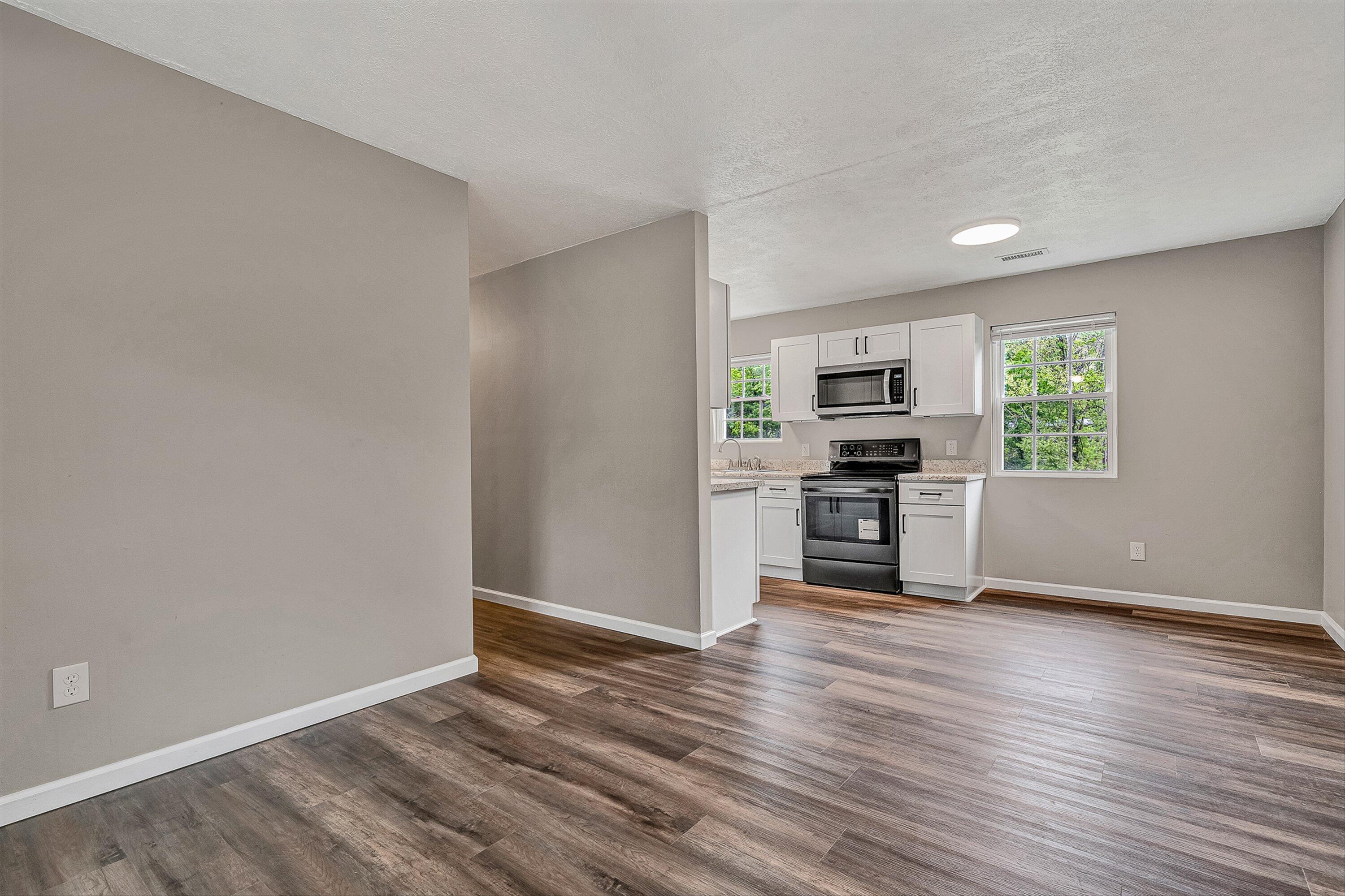 9619 Old Roanoke Road Elliston, VA 24087 - Photo 6 of 29 06-VM-07242