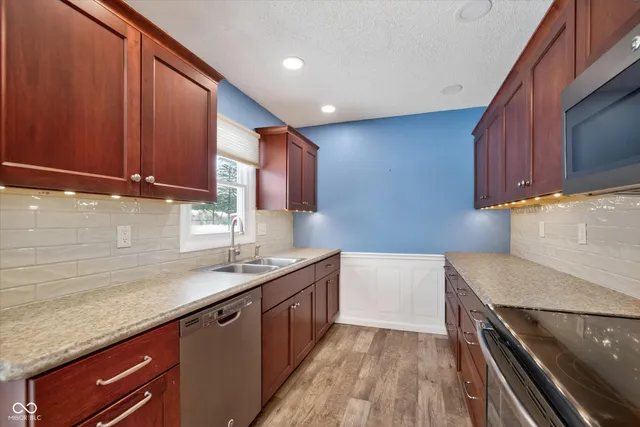 $275,000 | 508 North Parkwood Drive, Muncie, IN 47304