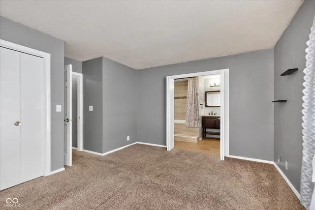 $275,000 | 508 North Parkwood Drive, Muncie, IN 47304