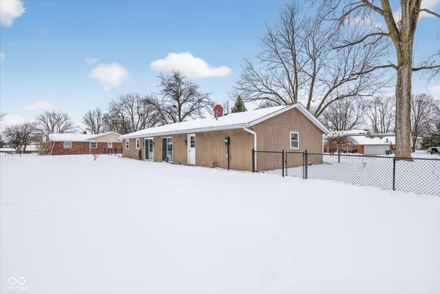 $275,000 | 508 North Parkwood Drive, Muncie, IN 47304