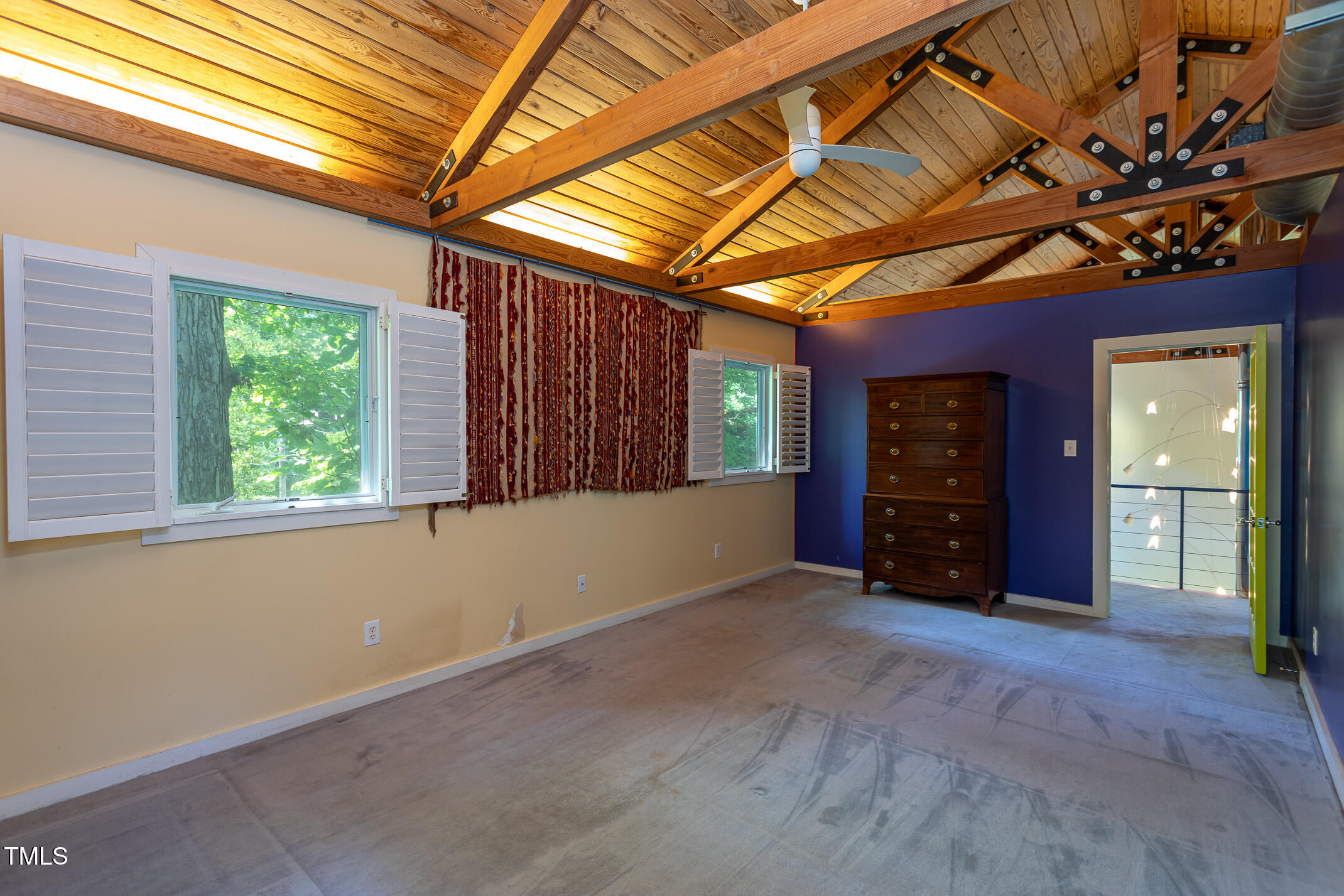 820 Runnymede Road Raleigh, NC 27607 - Photo 24 of 43 a view of an empty room with a window
