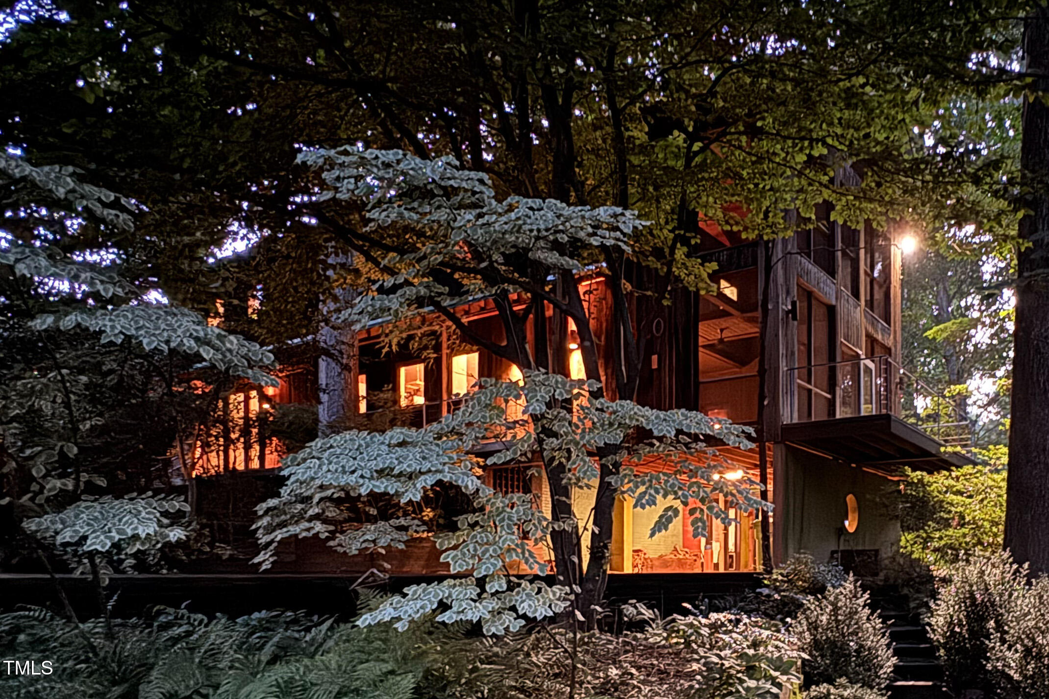 820 Runnymede Road Raleigh, NC 27607 - Photo 3 of 43 not sure