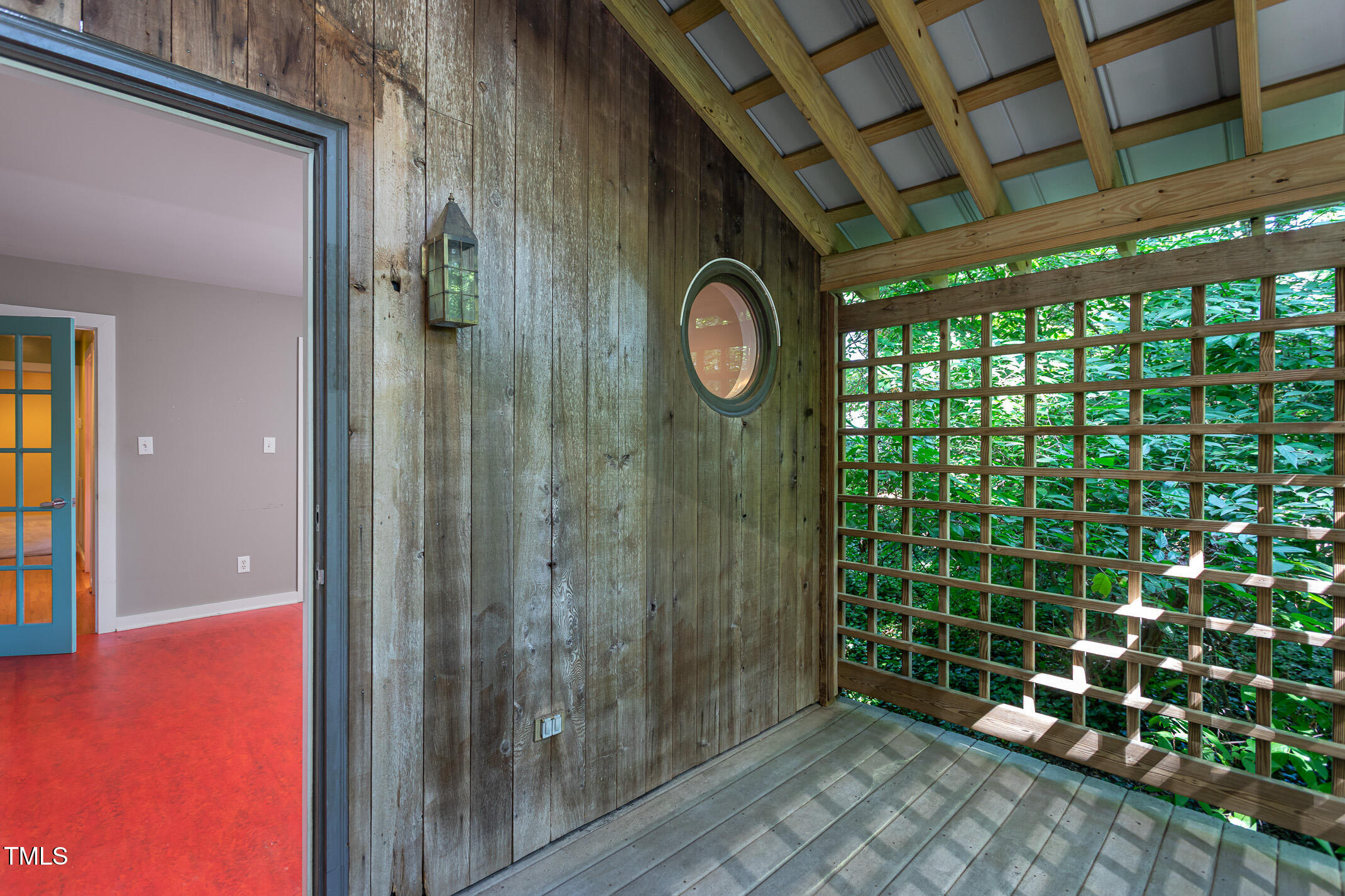 820 Runnymede Road Raleigh, NC 27607 - Photo 33 of 43 a view of a interior of the house